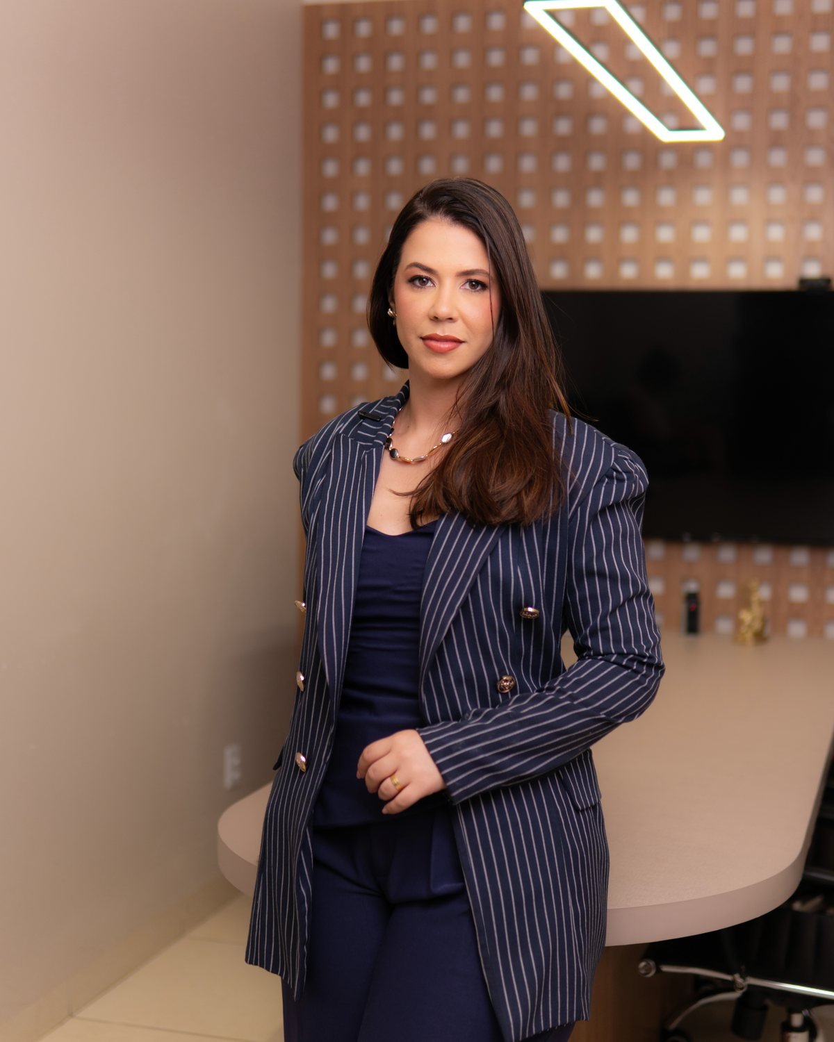 Andréia Ribeiro de Oliveira na sede do escritório, em Gurupi, Tocantins